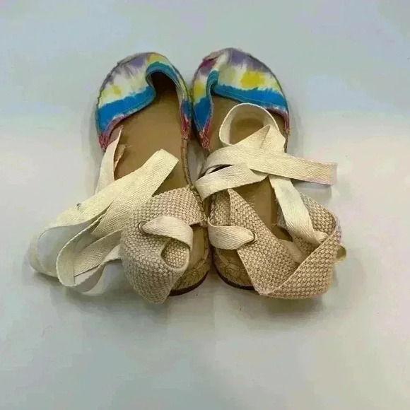 Nine West espadrille sandal, cloth upper- Size 9 - Picture 3 of 6